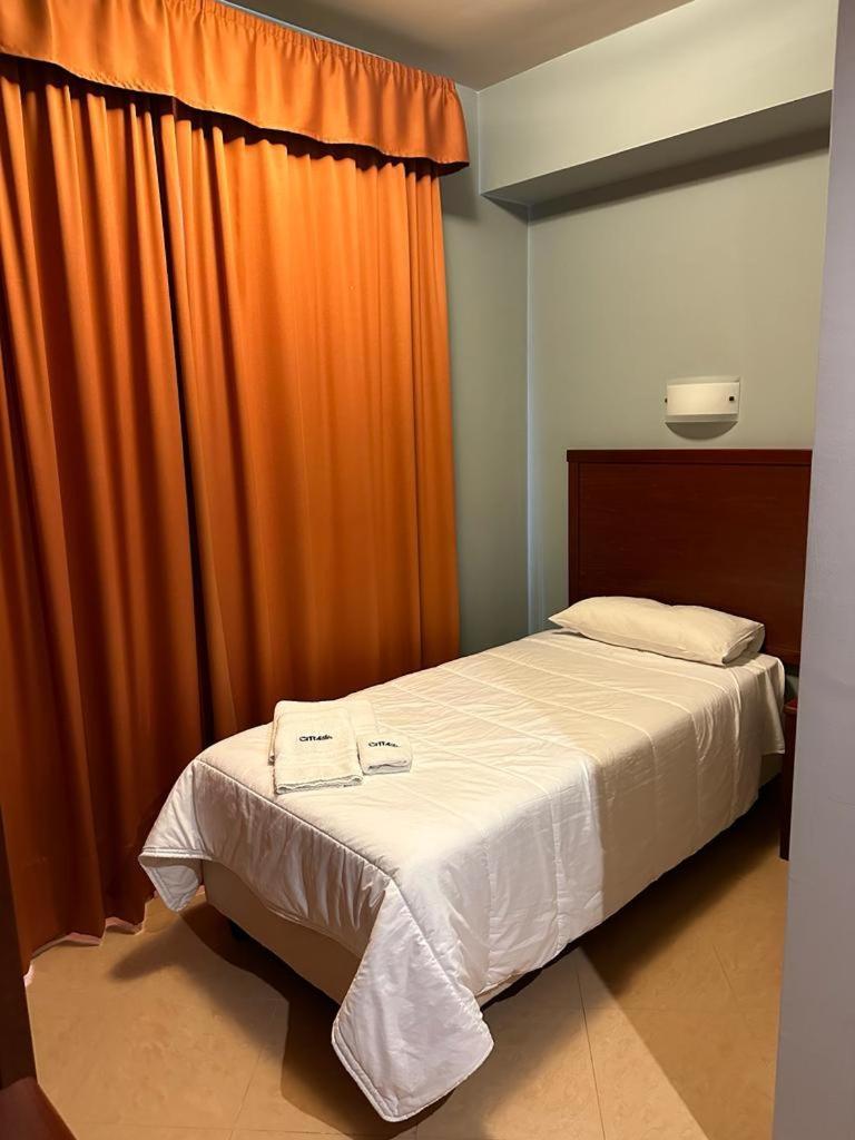 Citta Della Notte Hotell Augusta Eksteriør bilde