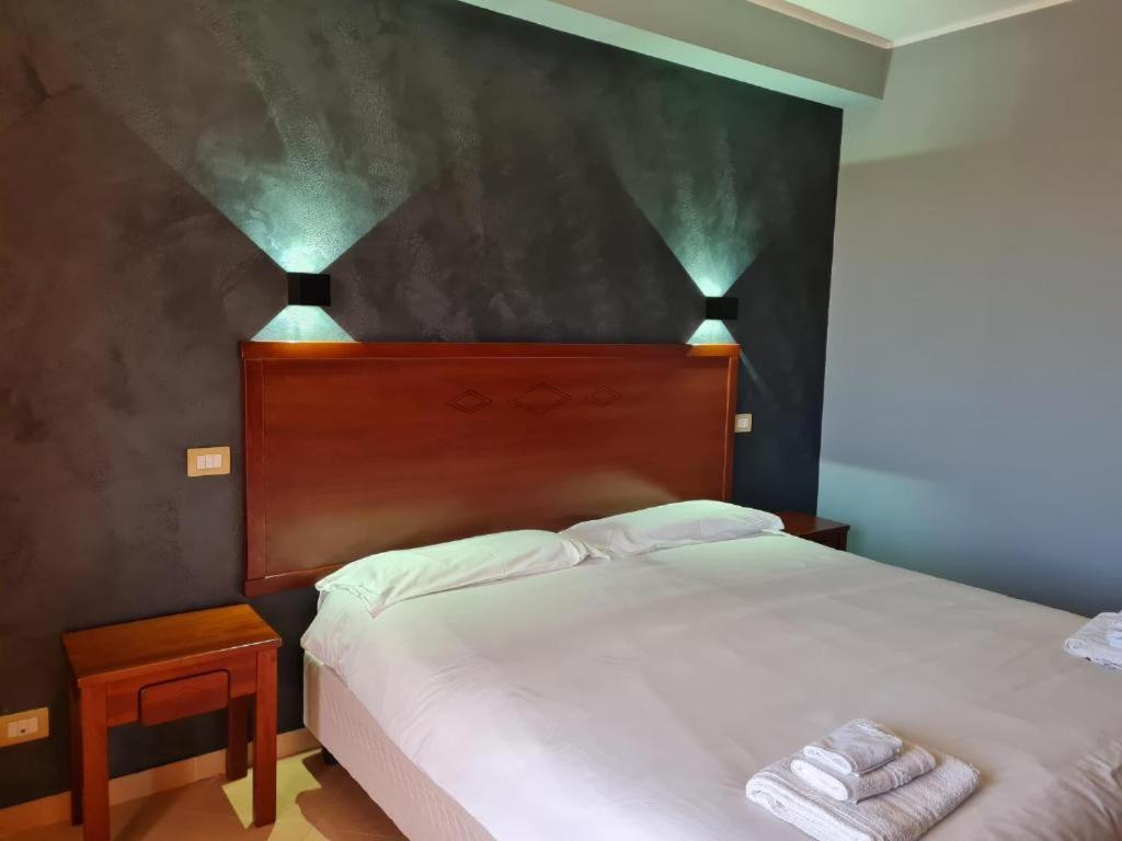 Citta Della Notte Hotell Augusta Eksteriør bilde
